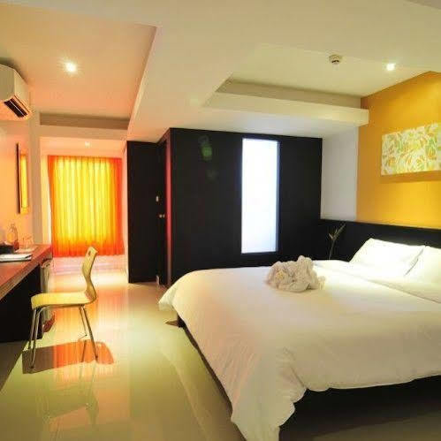 @24Boutique Hotel Nakhon Si Thammarat Exteriör bild